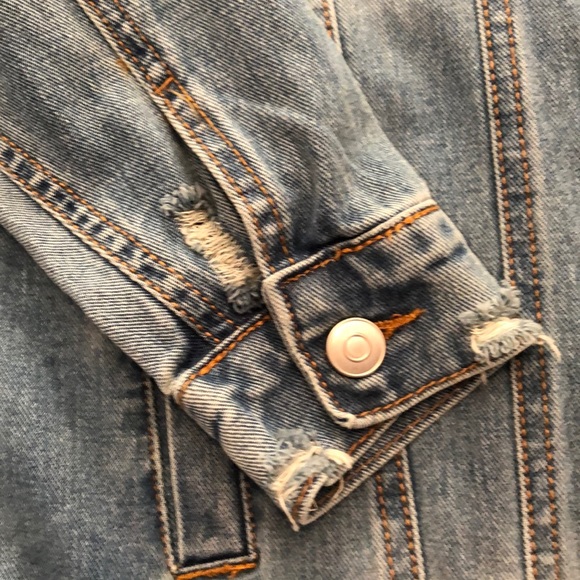 Oversized Active USA Denim Jacket - Picture 4 of 8